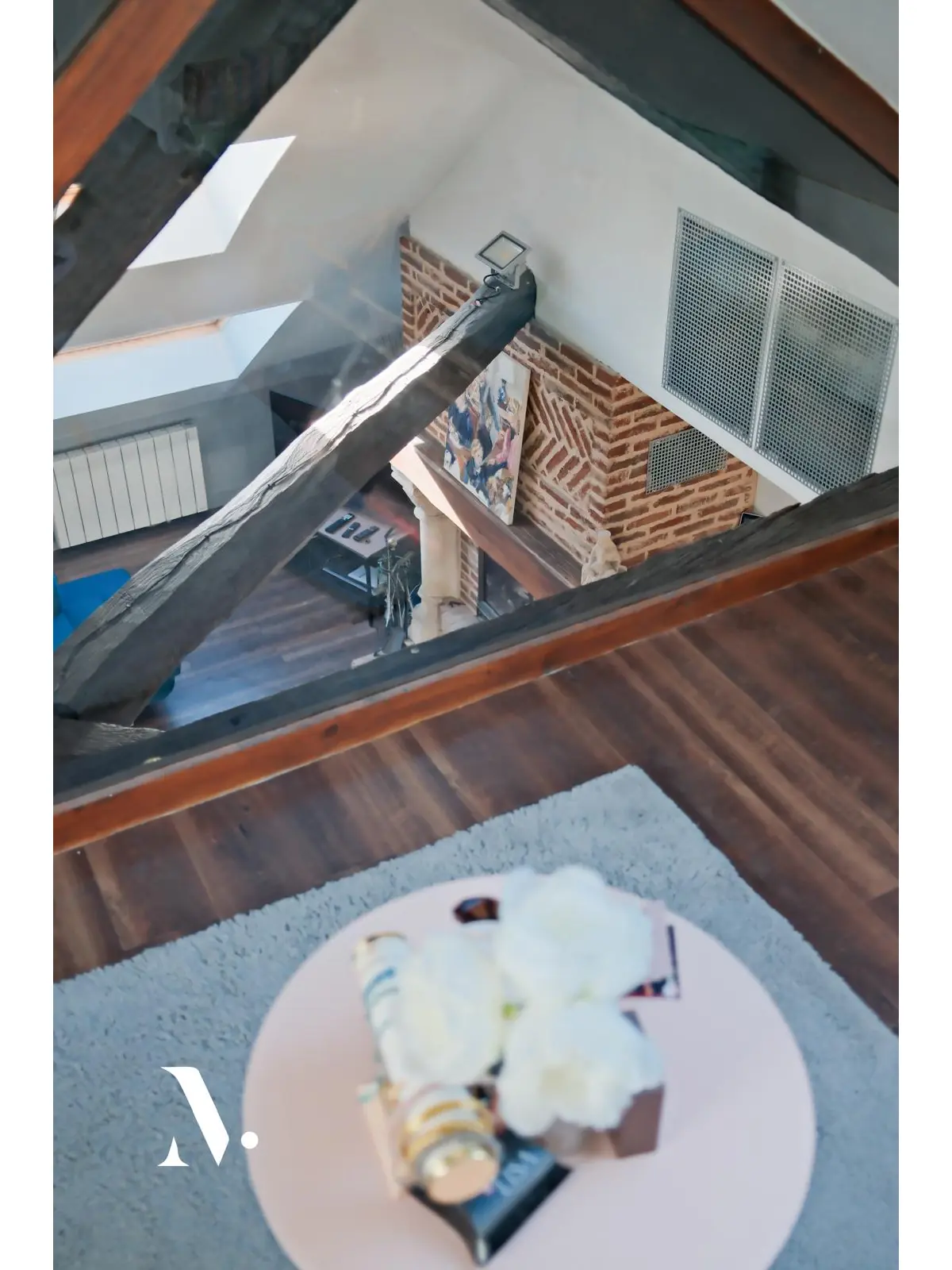 Feature Property image