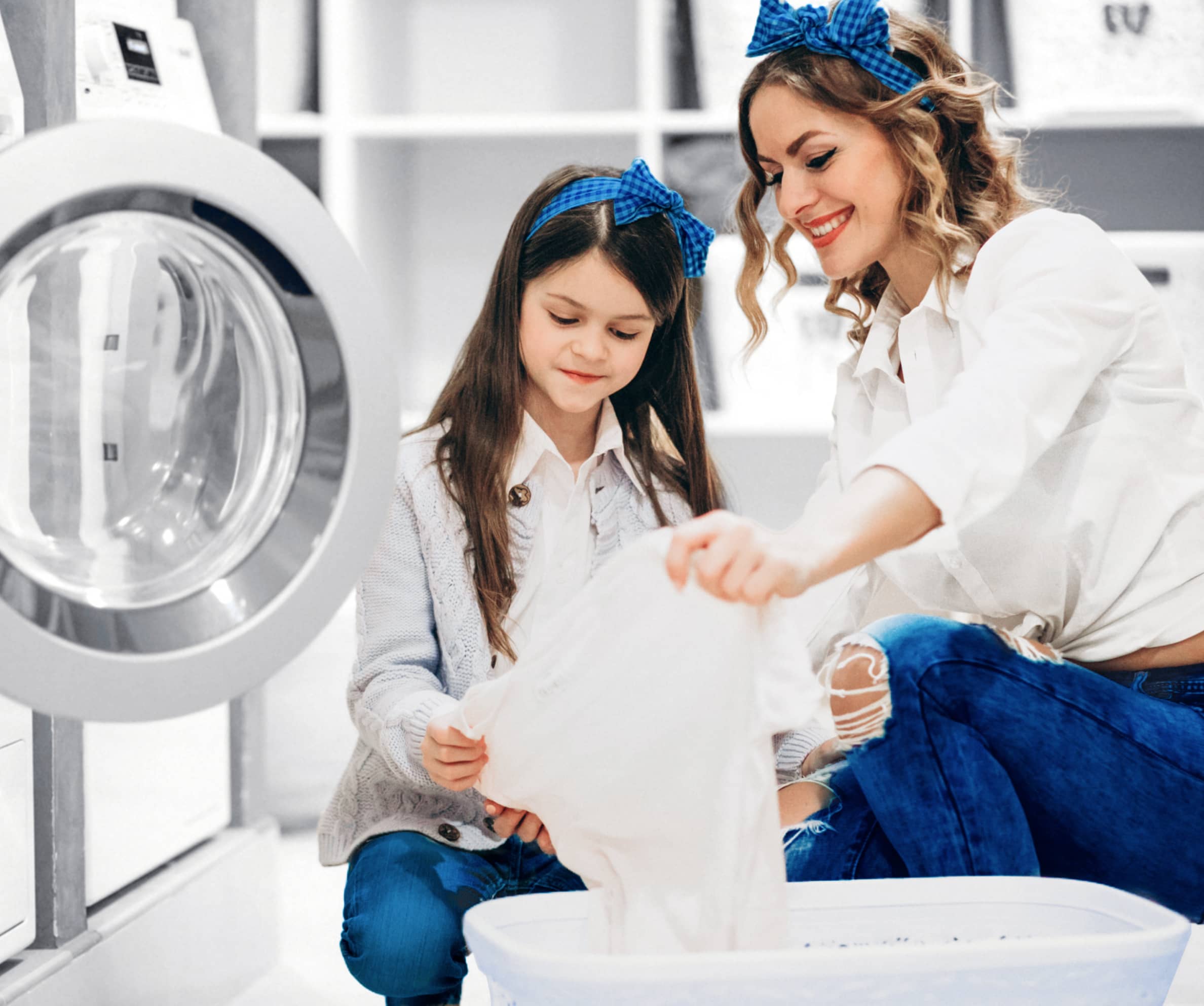 We Have Over 20 Years Of Experience In Laundry Services Mother And Daughter Laundry Image Right - Laundry X Webflow Template