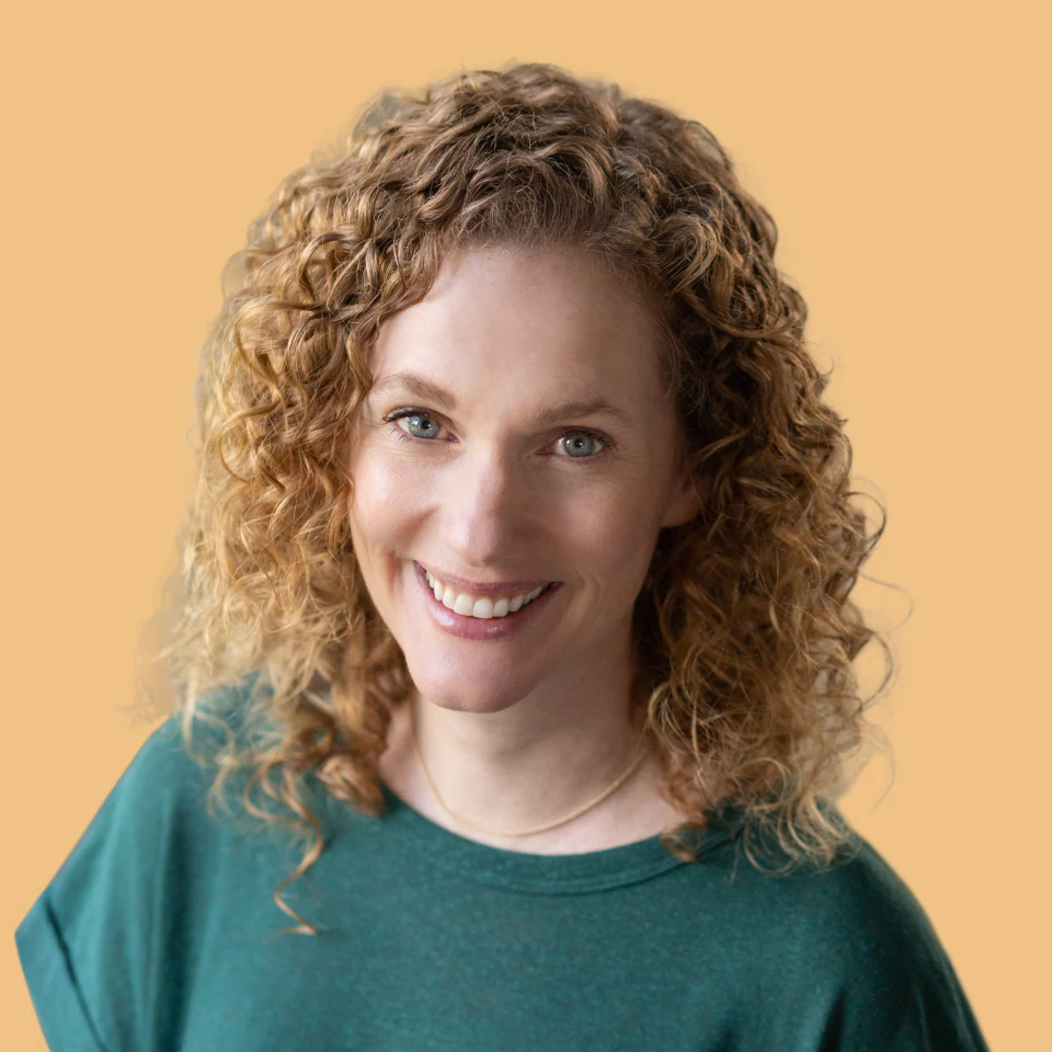 A headshot of Kelly Wannier