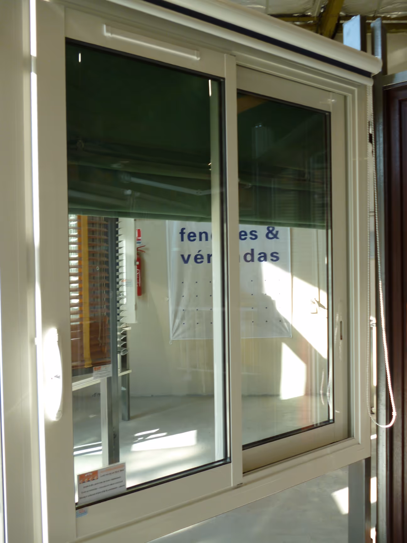 Fenêtre Alu Coulissante S28 Aluminium Porte-fenêtre Alu à galandage S28 Aluminium