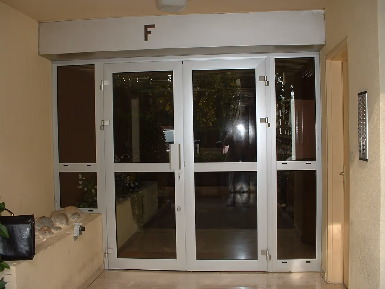 Portes d’immeuble Alu vitrées Marseille Aubagne