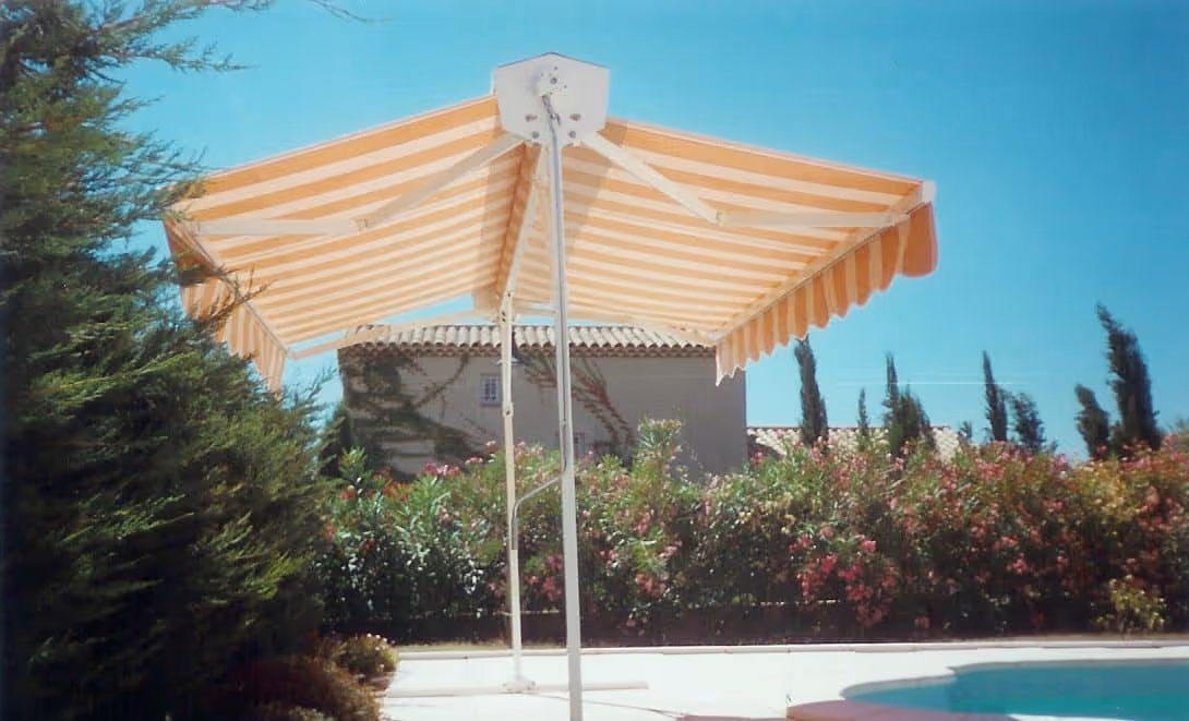 Store double pente Somfy Aubagne Marseillle Technic-habitat