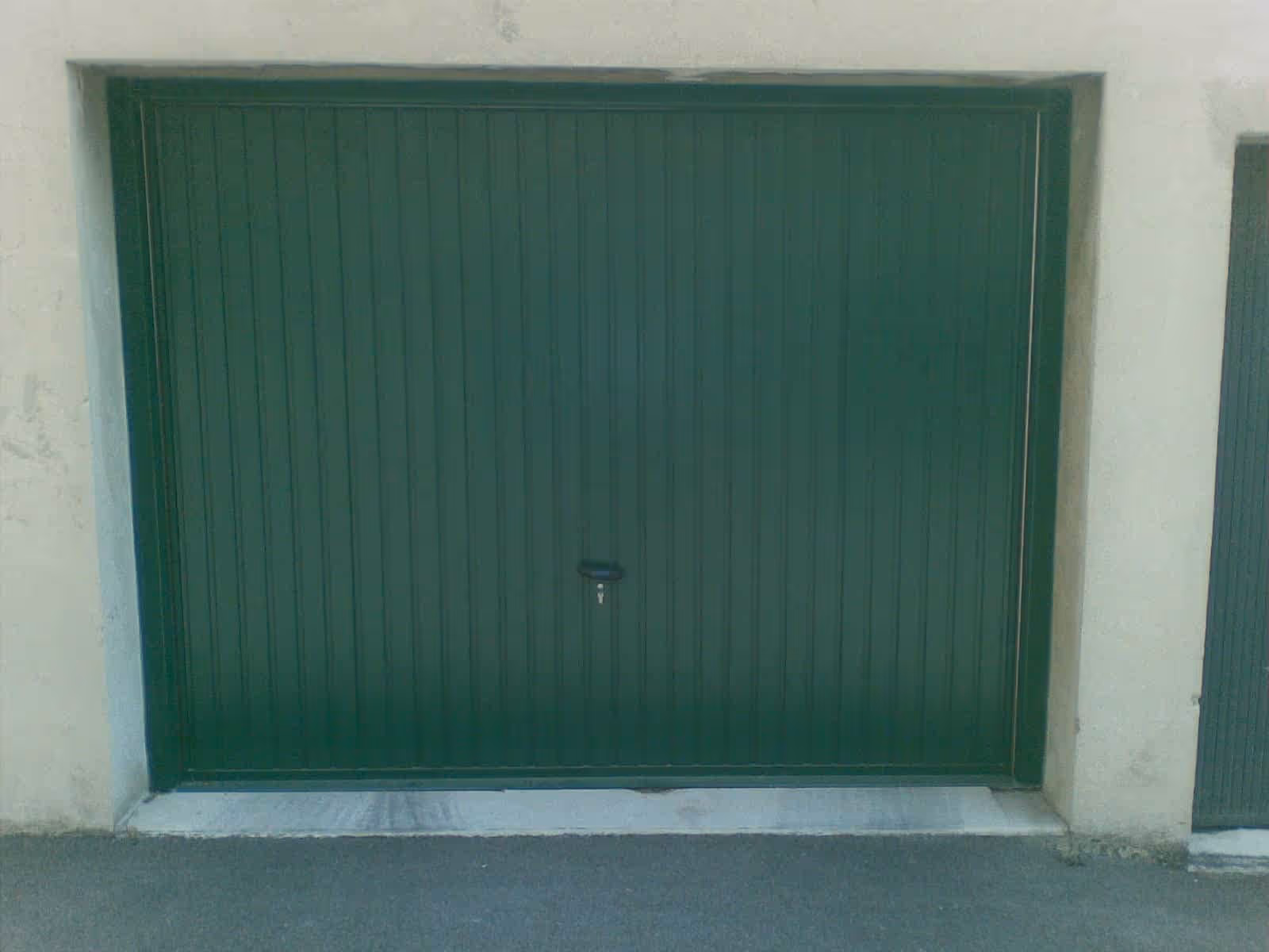 Porte de garage basculante Aubagne