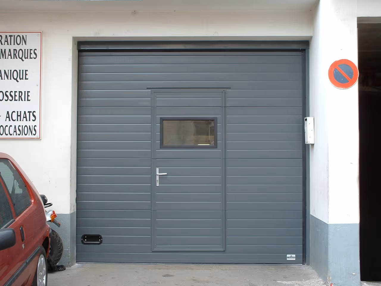 Porte de garage sectionnelle Aubagne