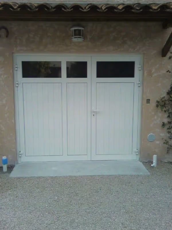 Porte de garage basculante