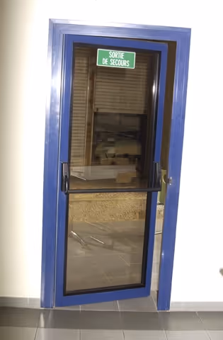 Porte de secours Aubagne