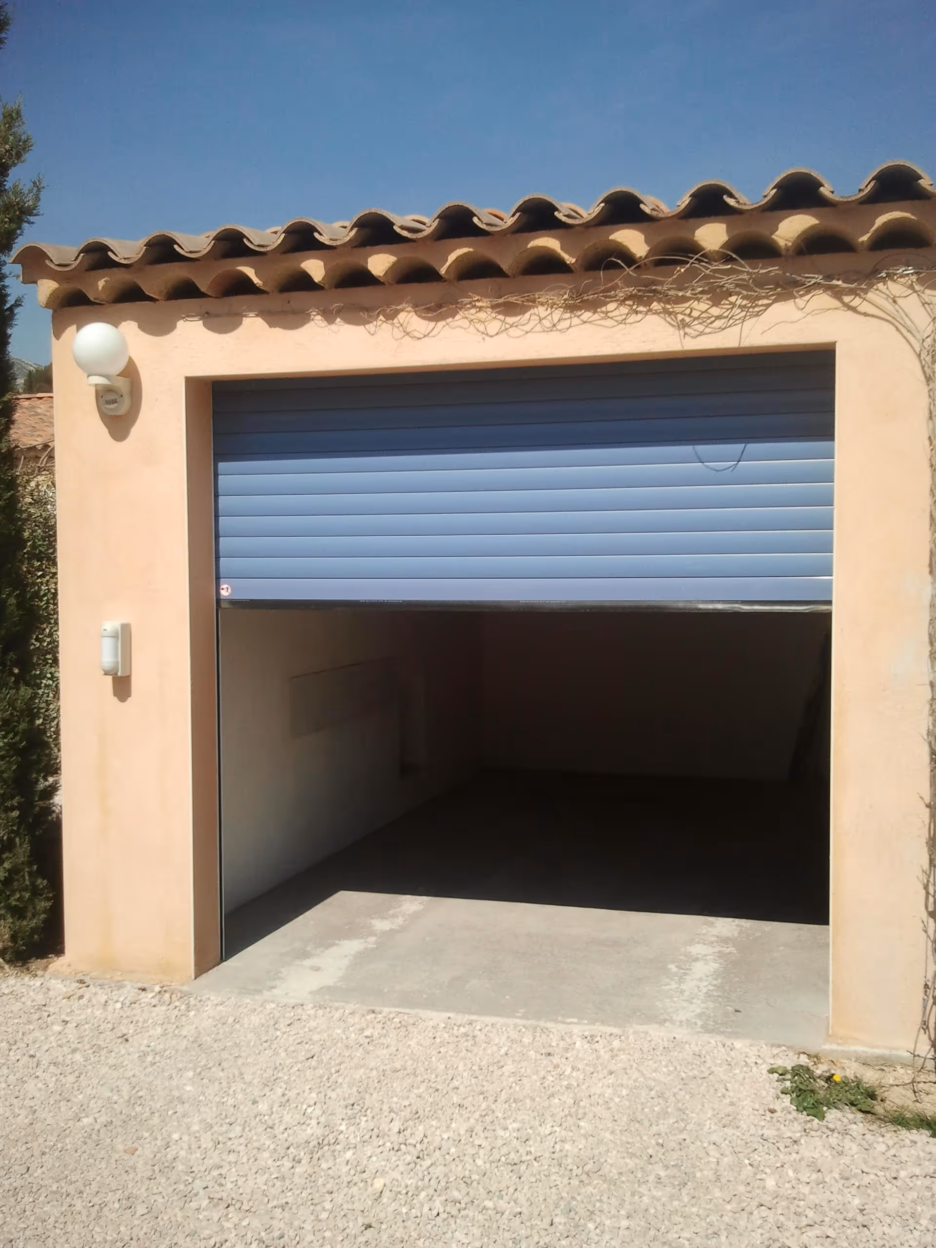Volet roulant de garage 3