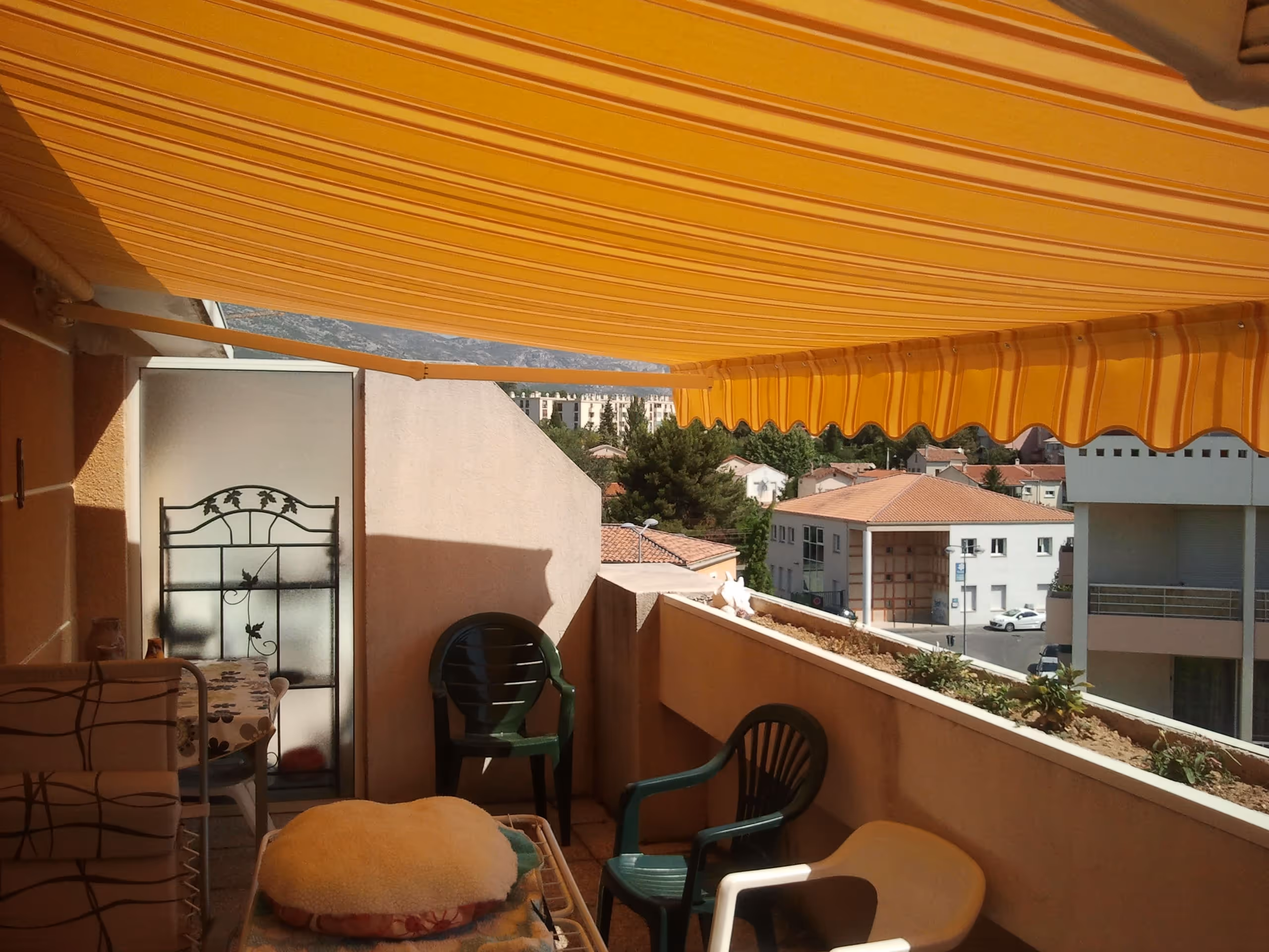 Store extérieur loggia 2
