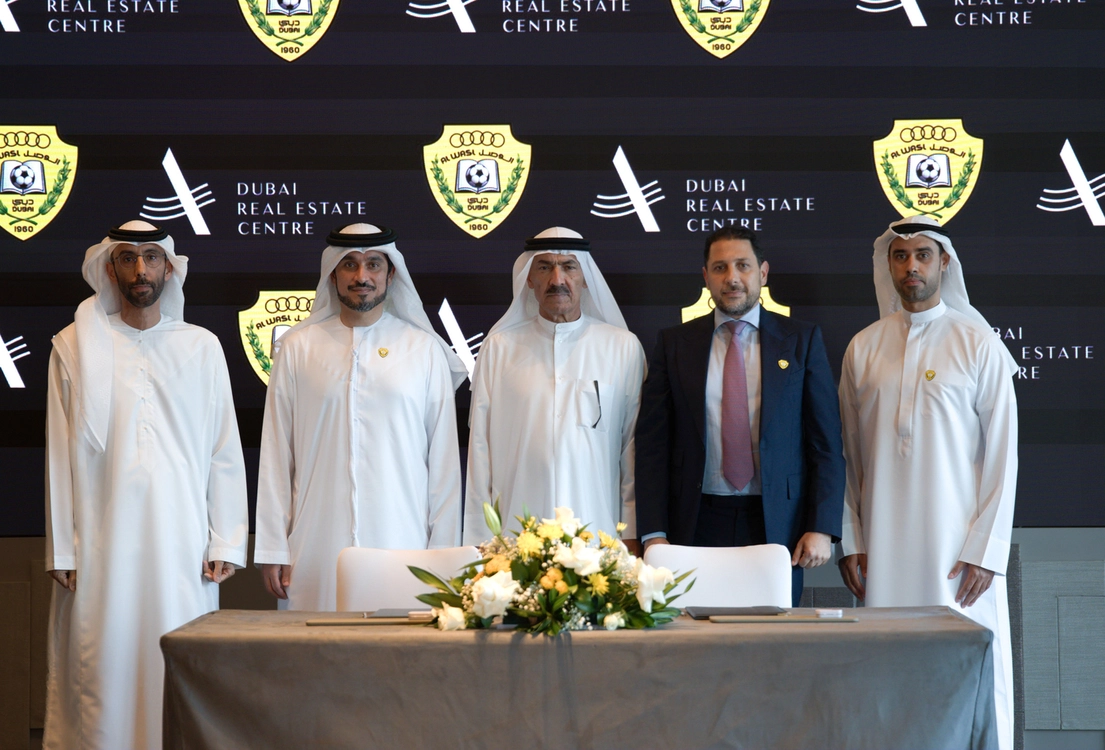 Al Wasl Club and Dubai Real Estate Centre representatives at the signing ceremony for their sports sponsorships partnership in Dubai.