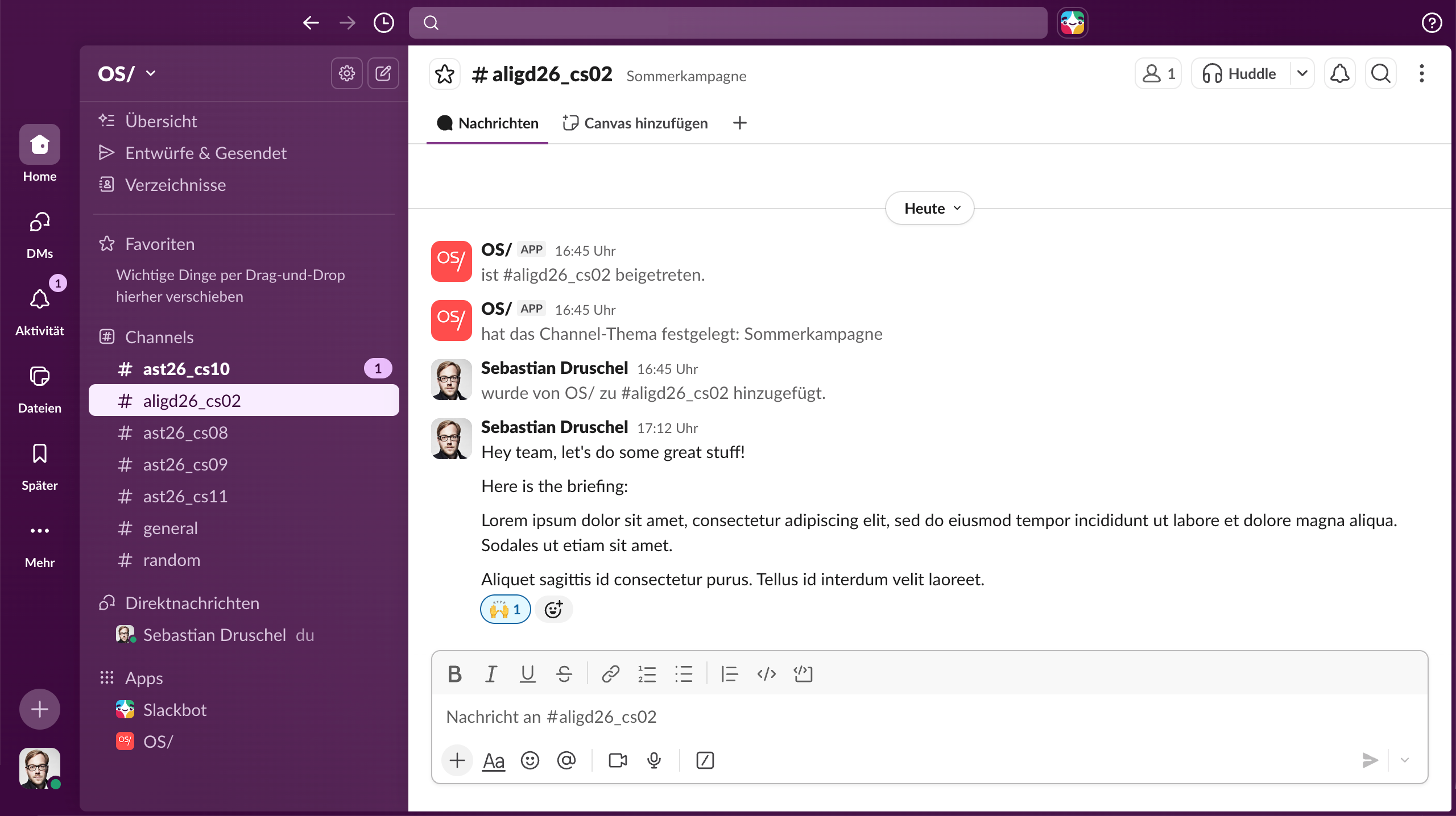 Screenshot eines Budget-Explorer-Dashboards für die Weihnachtskampagne 'Schenke Superkräfte' mit Projektumsatz, direkten Kosten, kalkuliertem Projektertrag und Marge sowie einer detaillierten Aufschlüsselung von Dienstleistungen, Mitarbeitern und Lieferanten.