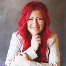 amber voight headshot