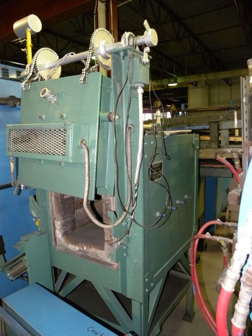 Hevi-Duty - Brick Lined Box Furnace