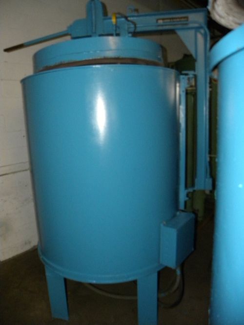 L & N (Leeds & Northrop) - Brick Lined Recirculating Pit Tempering Furnace