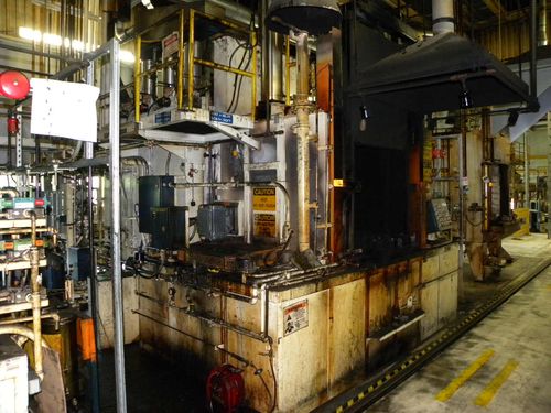 AFC (Atmosphere Furnace Company) - 1999 - Brick Lined Internal Oil Quench Furnace