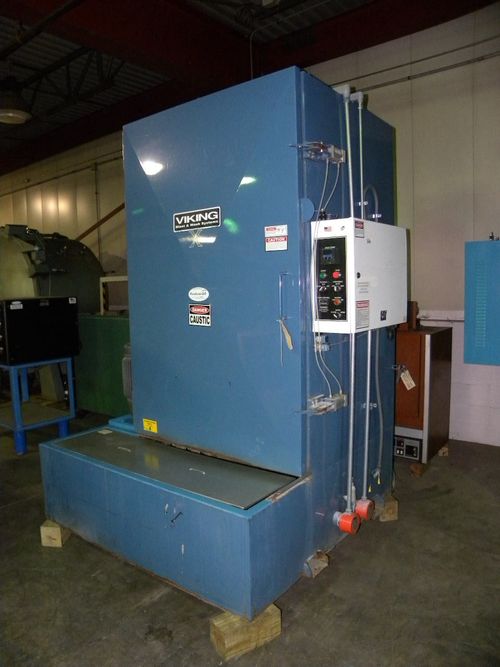 Viking (2011) - Rotary Table Blast Washer