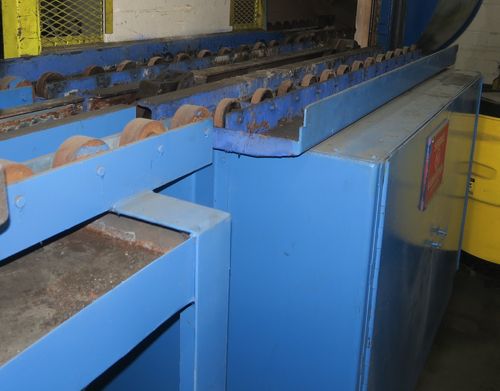 Surface Powered Charge Car