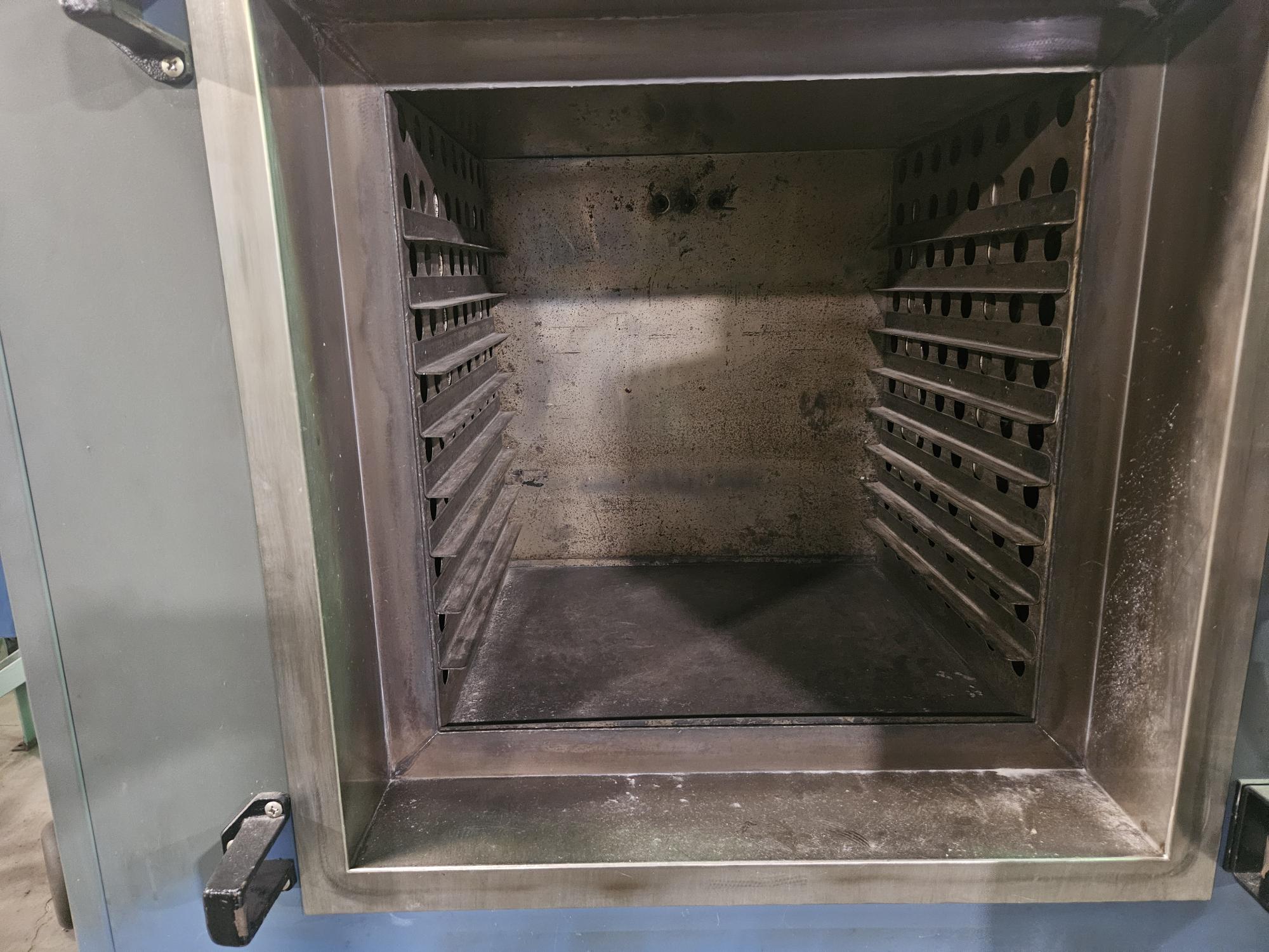 Blue-M Box Tempering Furnace