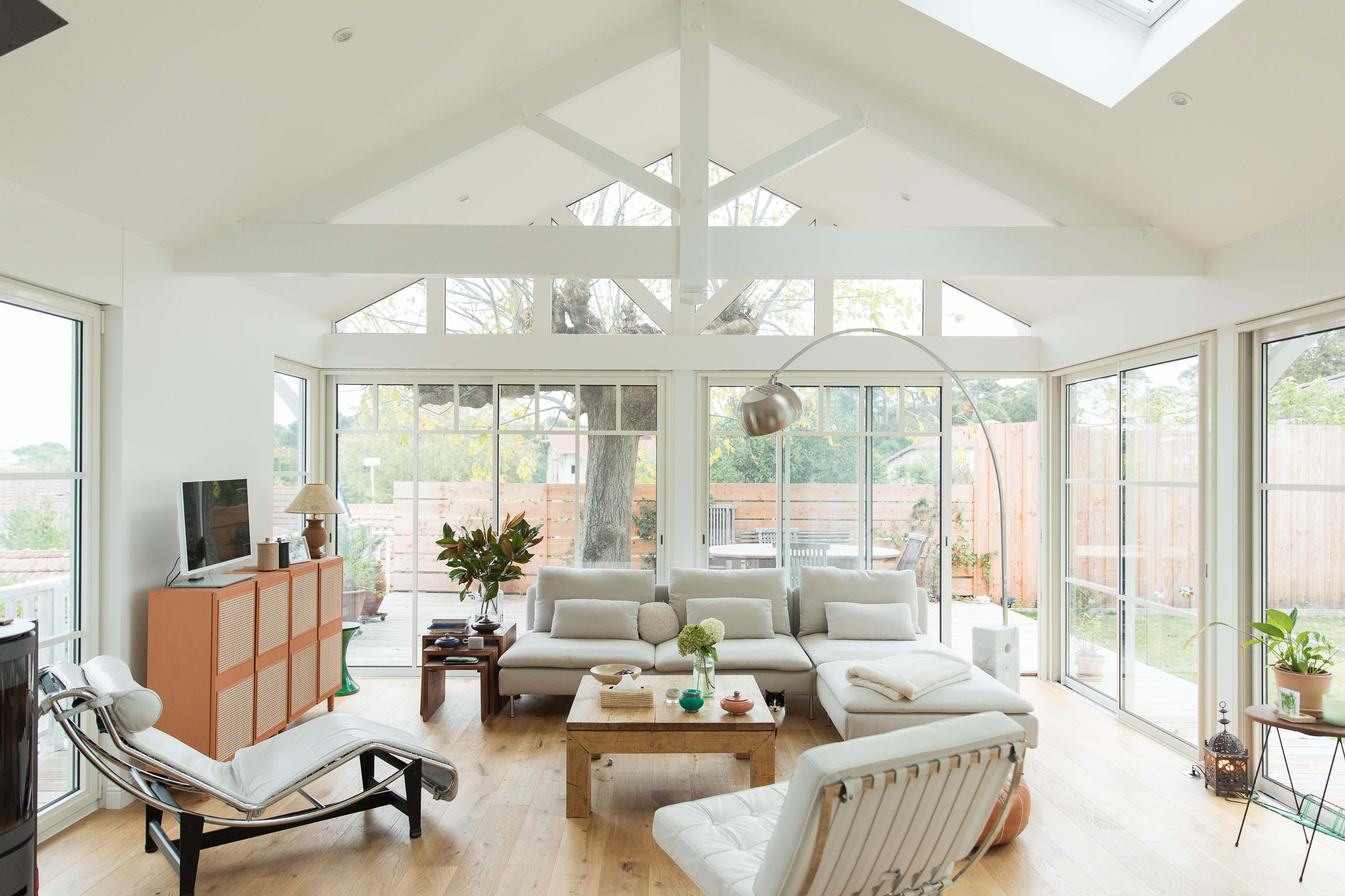 VILLA CASINO à Arcachon - Rénovation Élégante par L'Atelier d'Architecture du Bassin