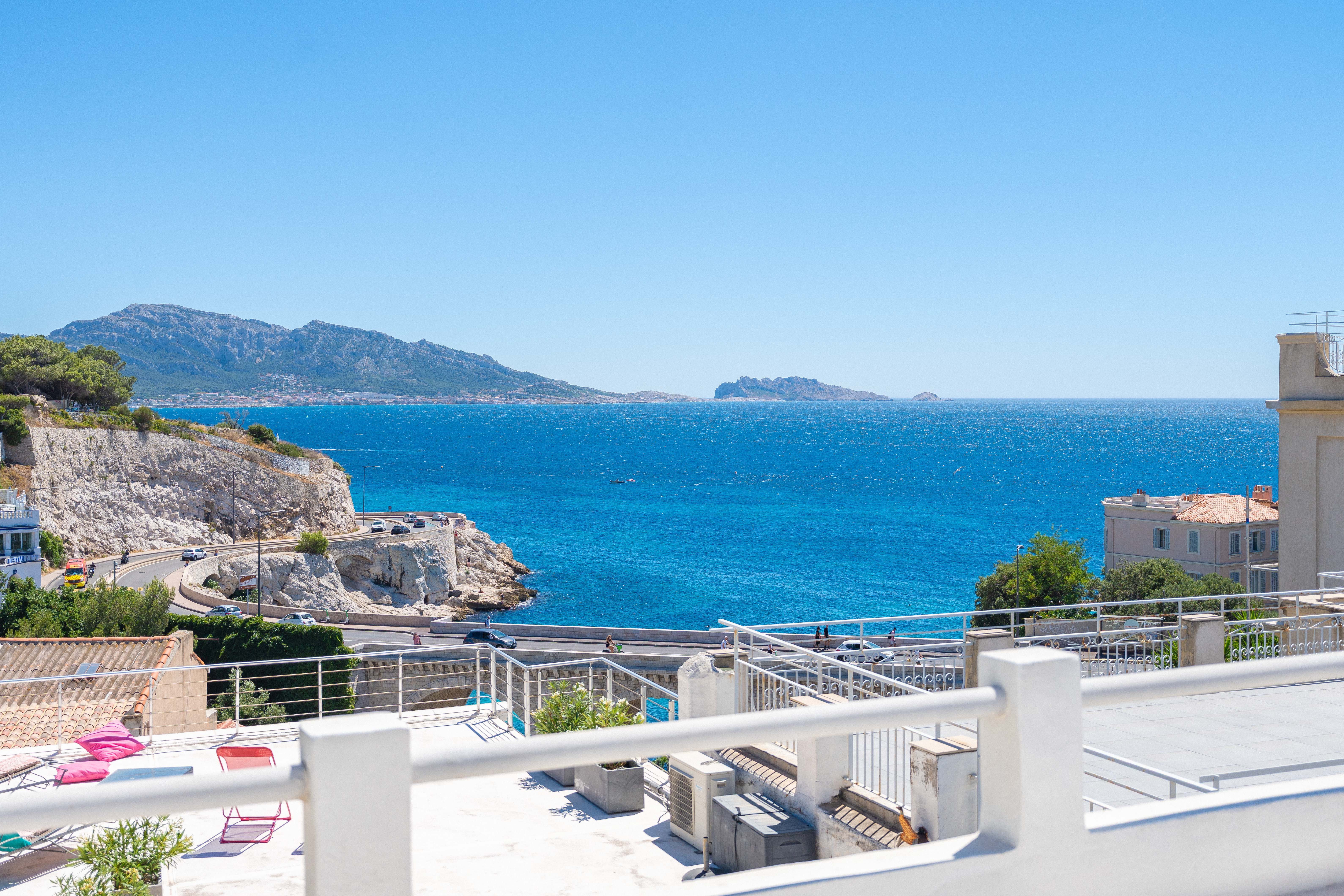 vue mer depuis un toit terrasse