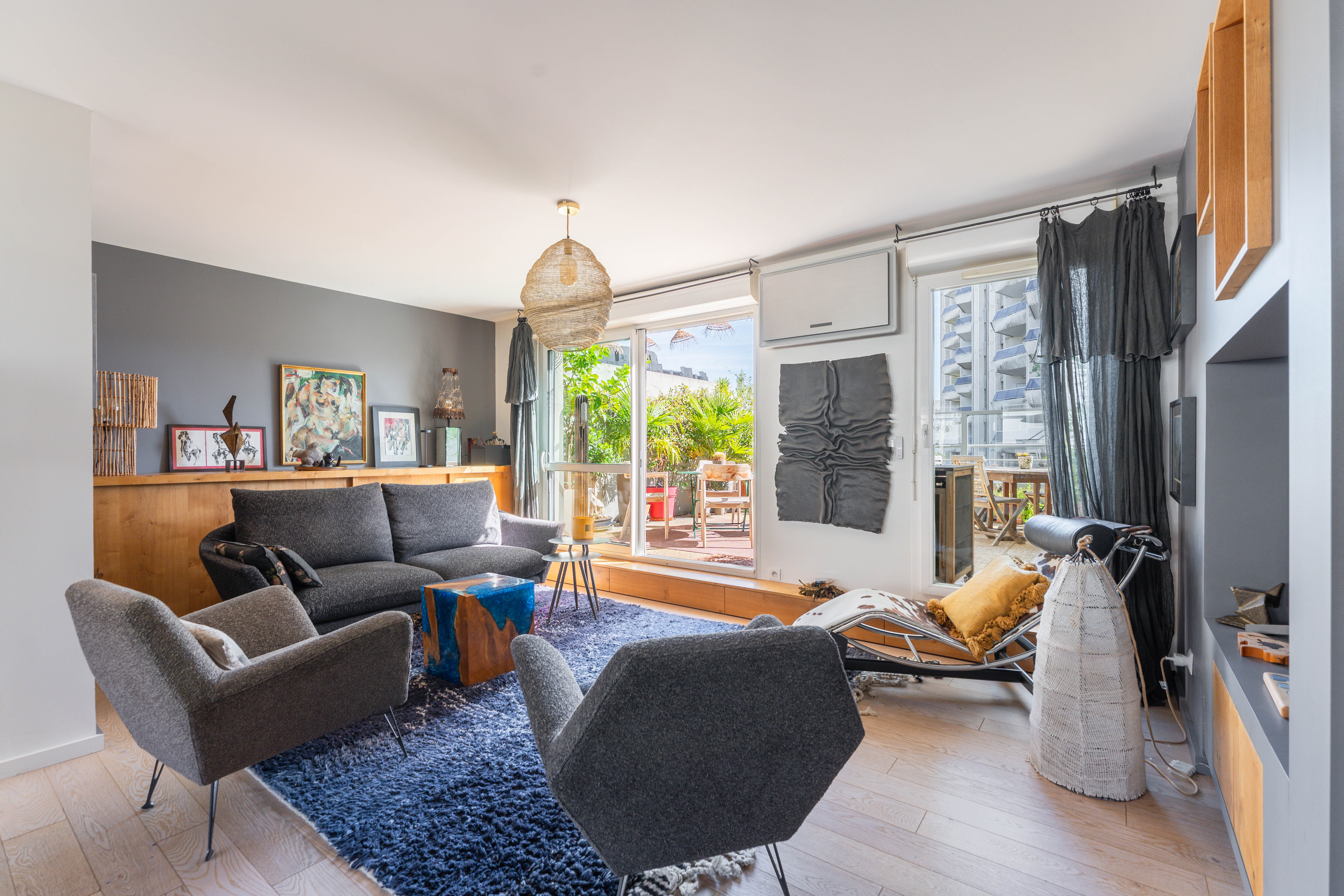 Terrasse exposée sud pour ce T4 carré d'or 13008