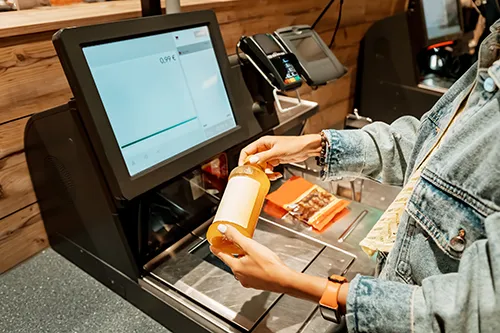 8-Port PoE+ L2 Managed Switch from IO by HFCL powering POS kiosks, payment terminals, and security cameras