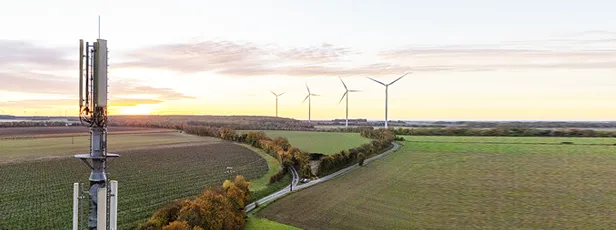 Antennas: Extend Wireless Reach