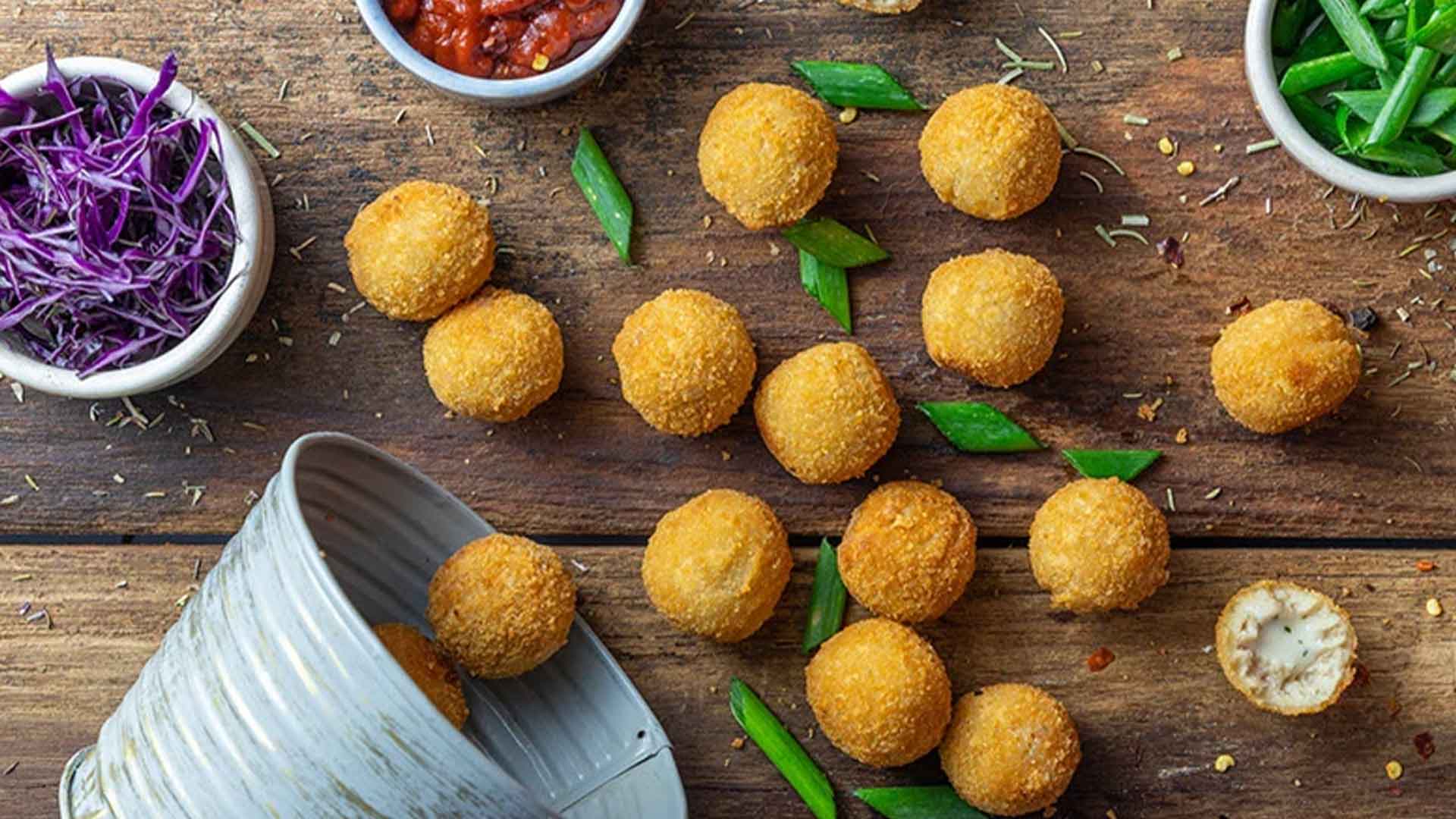 jalapeño poppers served at bombay taco company in bandra and nesco