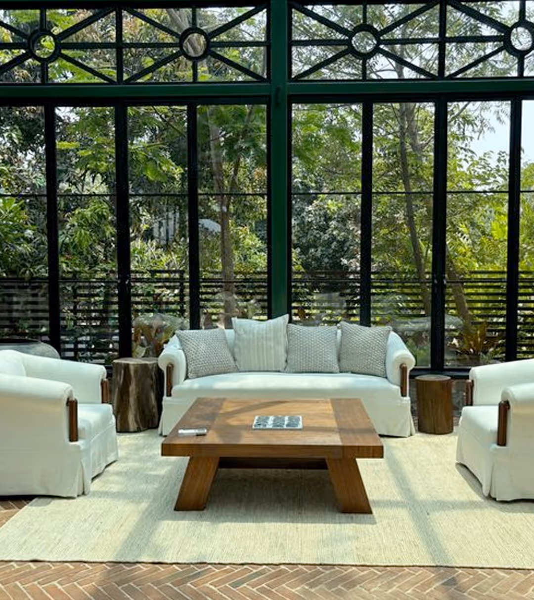 mini churros with creme honey caramel dip