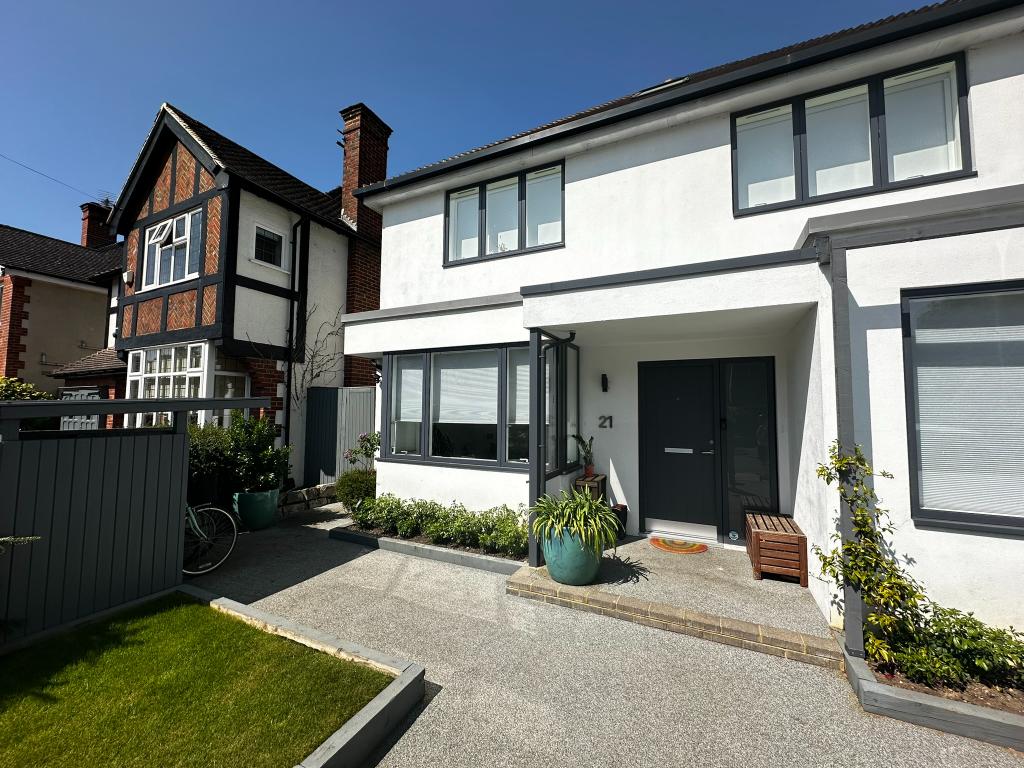 Oceanview contemporary property offering breathtaking views of the sea