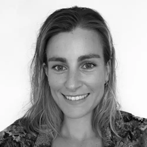 Dr Charlotte Hill