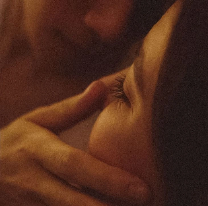 What actually makes a relationship last