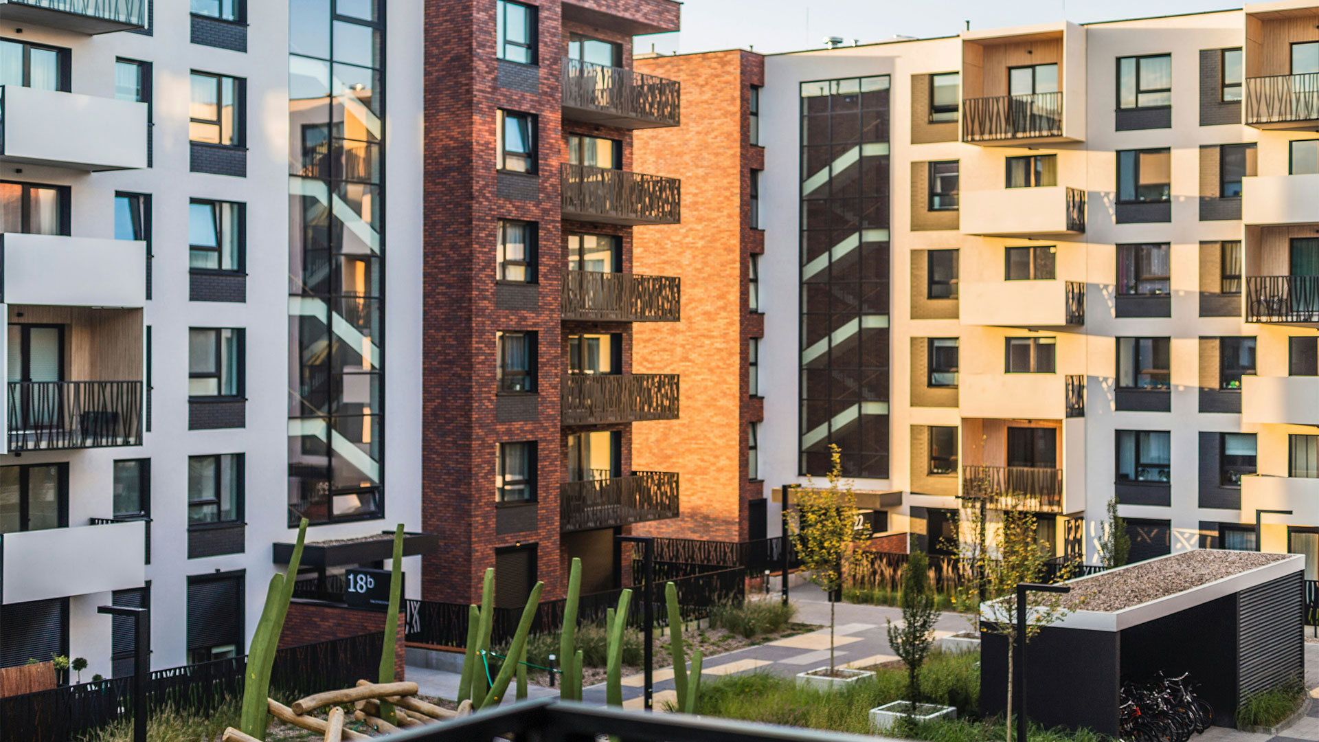 UK property market starts 2025 in good health – Zoopla House Price Index December 2024 Apartment Building