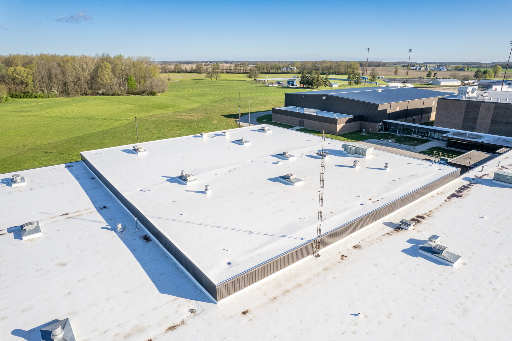 Jay County School New Flat Roof