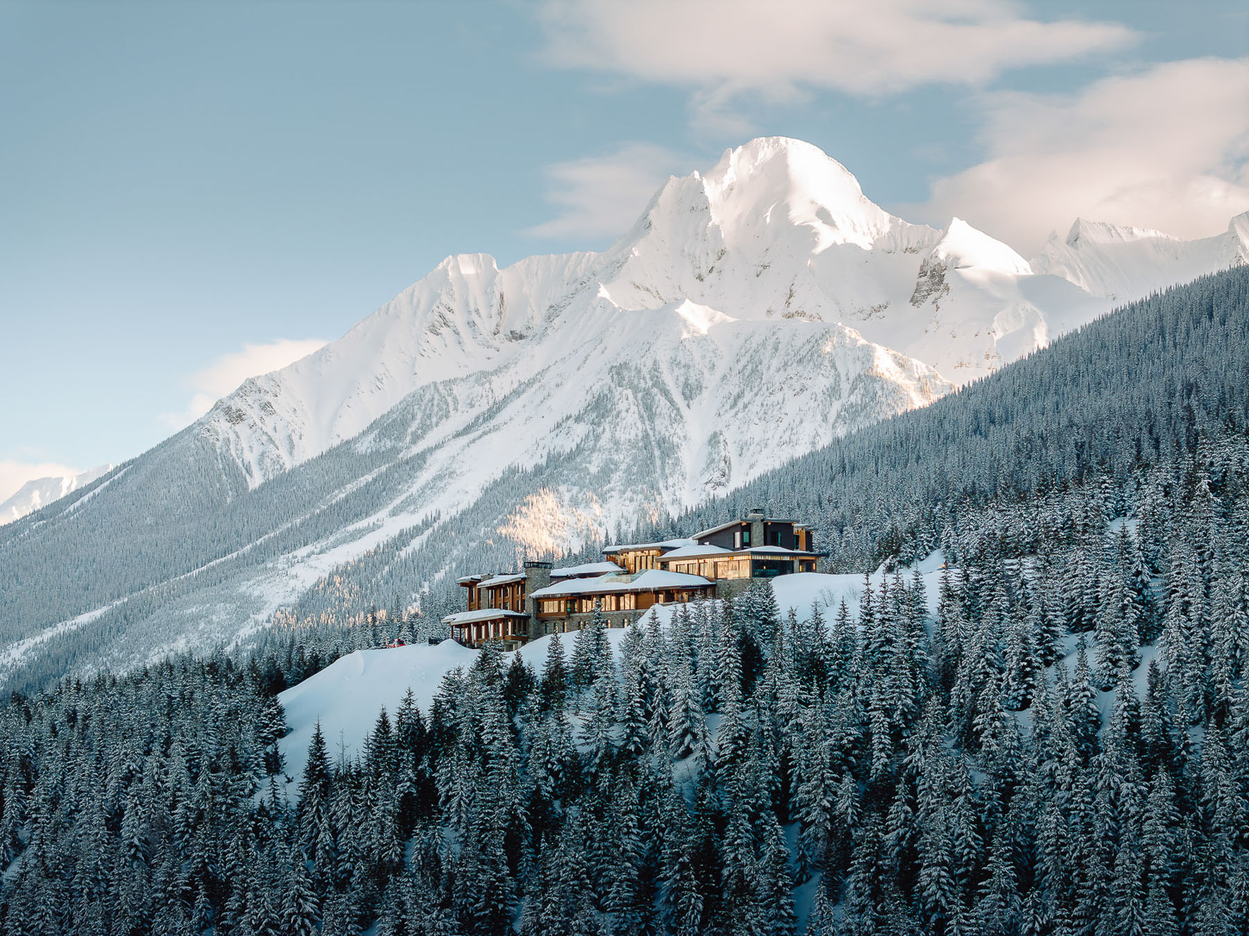 Mica Heli-Skiing lodge exterior