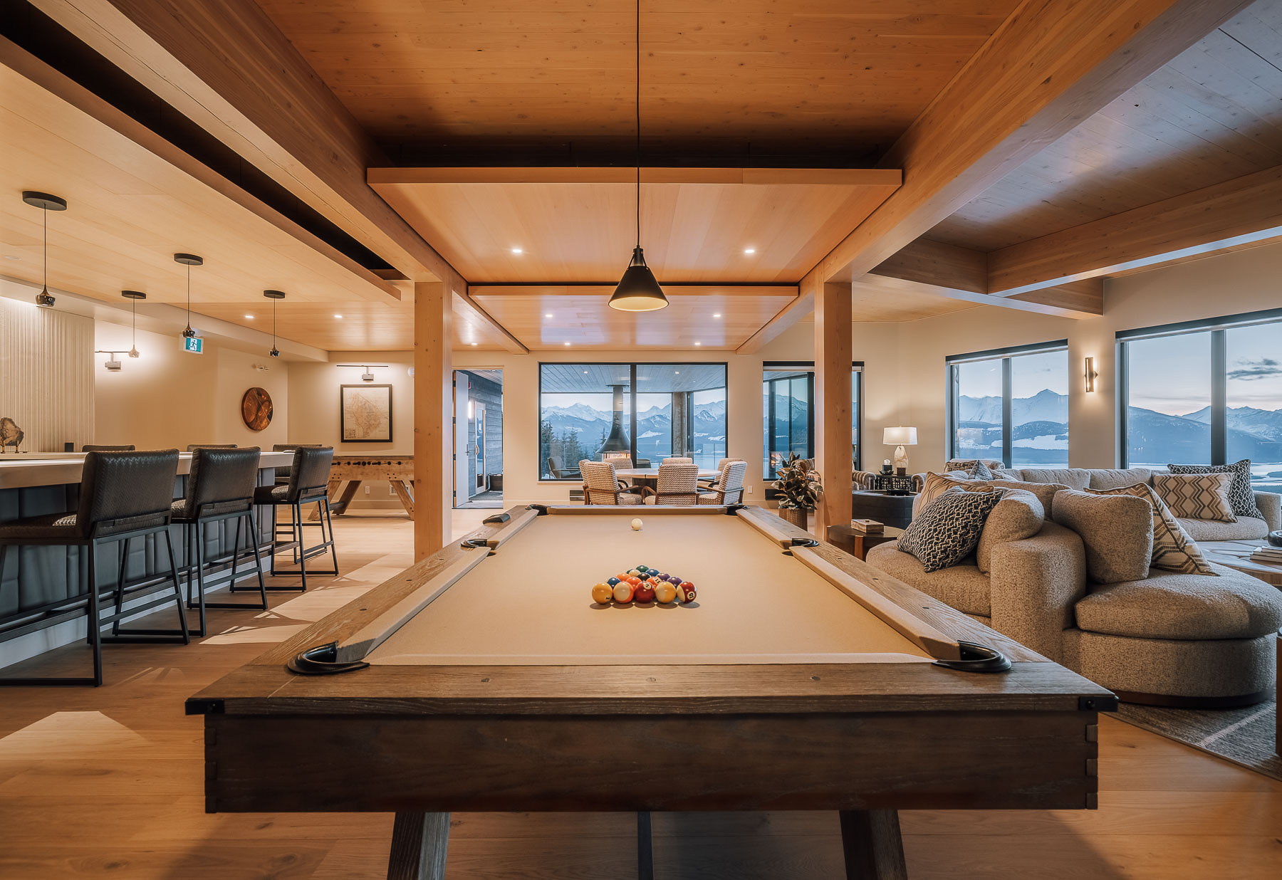 Mica Heli-Skiing lodge interior