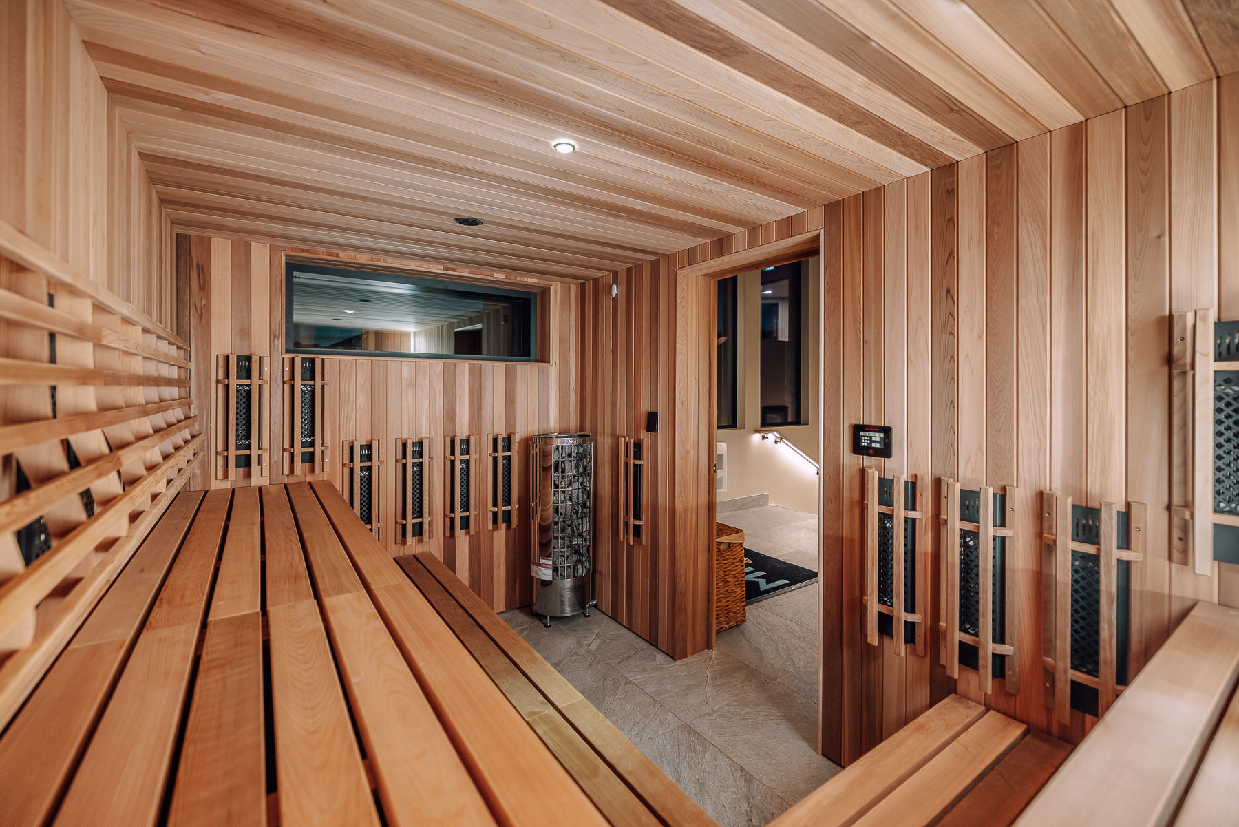 Mica Heli-Skiing lodge wellness and recovery