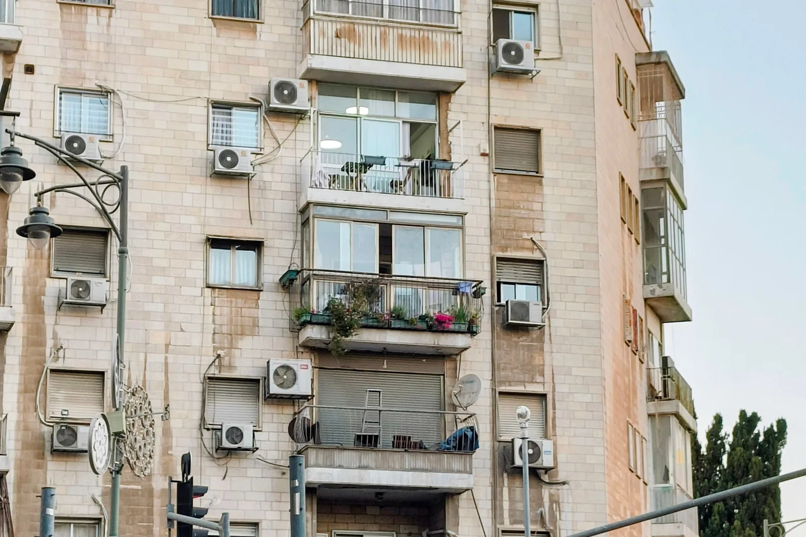 בניין מגורים מאבן בירושלים
