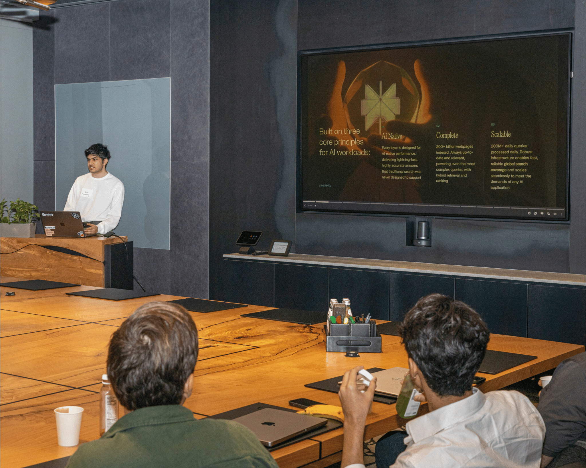 ‍Perplexity’s Kesku Saif unveiled the latest Search API, allowing users to choose any model to build into their own LLM.