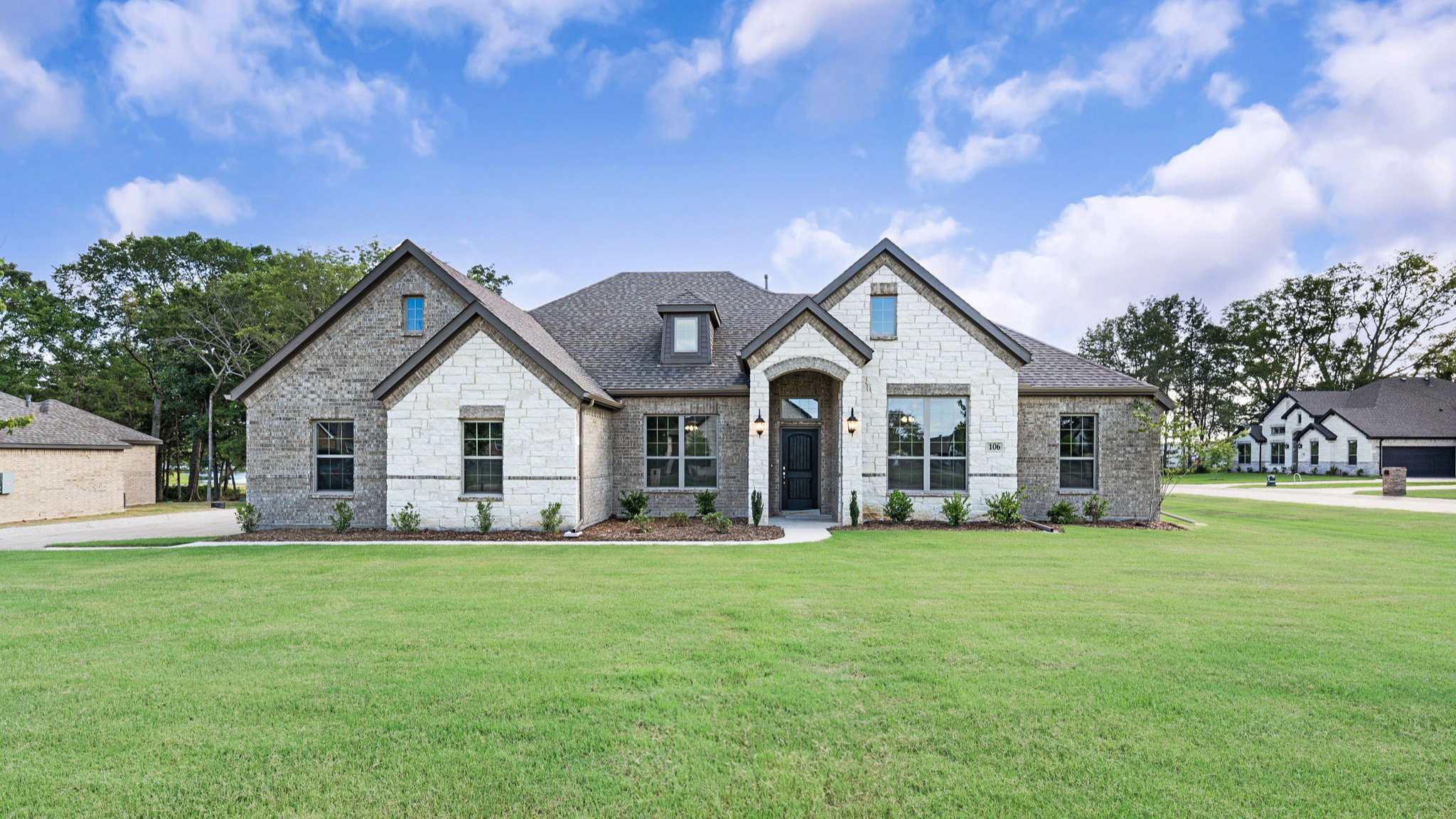 106 Lakeview Drive | Glenbrook II C