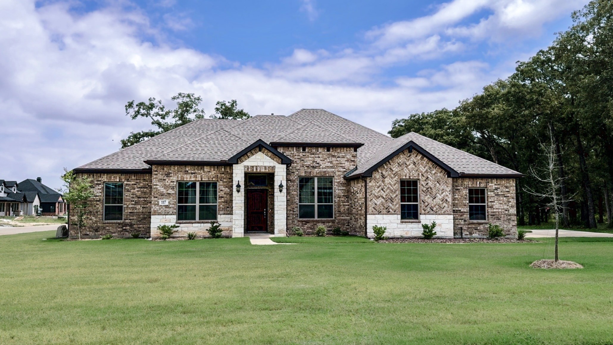 117 Ellis Avenue | Glenbrook II B