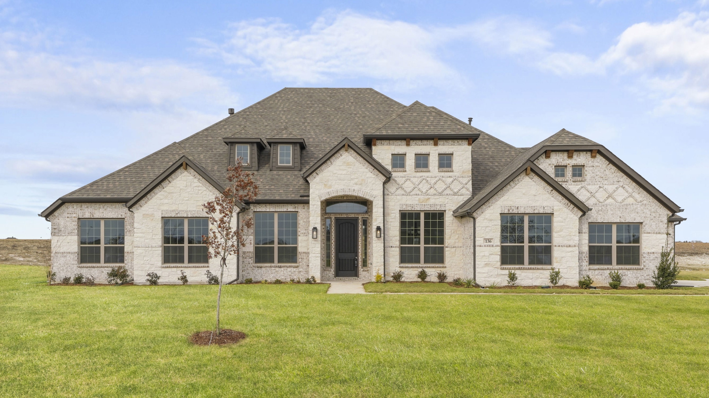 136 Lila Lake | Langford VII C