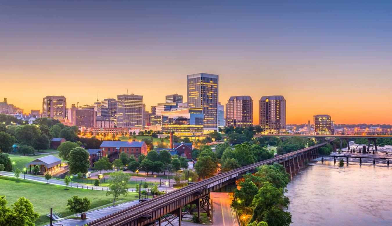 a picture of a city real estate skyline