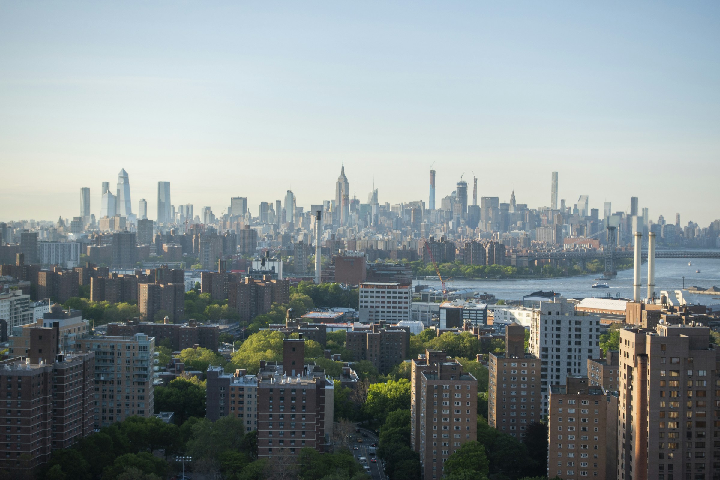 a picture of a city real estate skyline