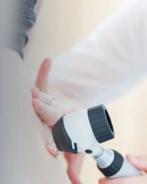 Hamilton Eye Clinic's specialist surgeons perform all surgical procedures at Bridgewater Day Surgery located next door. View surgery information here.