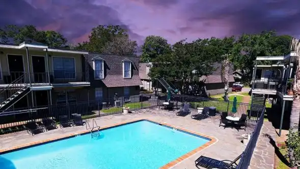 South College Gardens