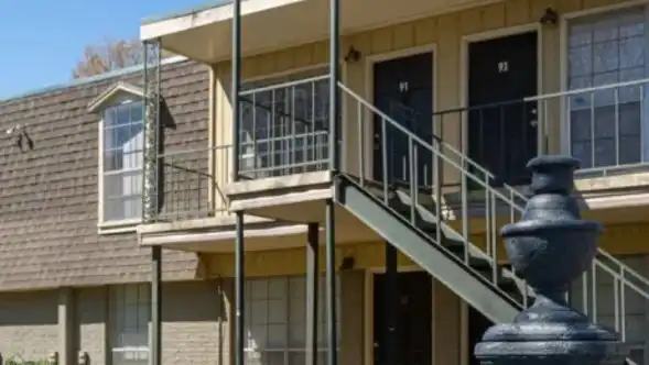 South College Gardens