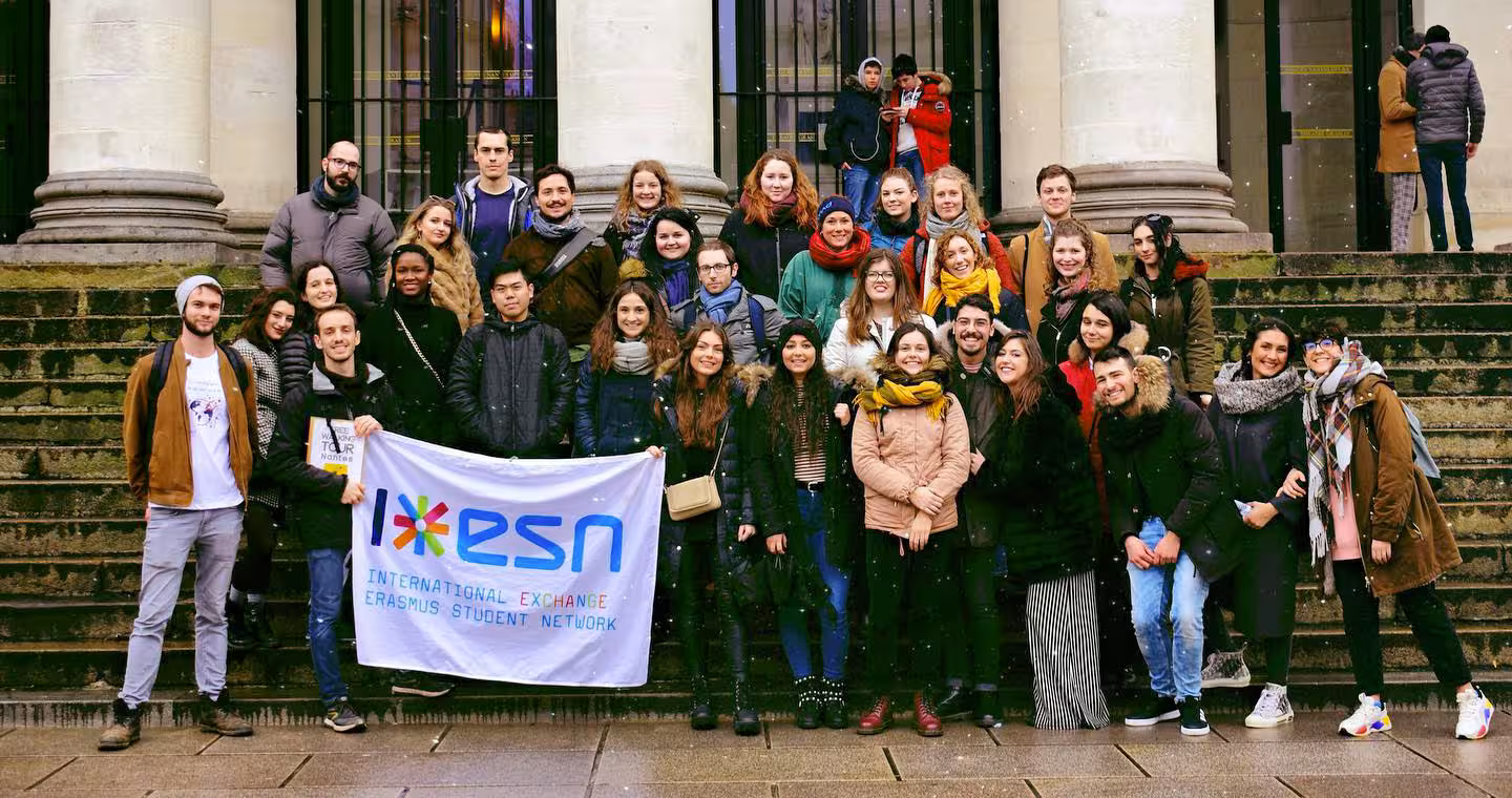 Group photo of the ESN Nantes team, all set to welcome international students.