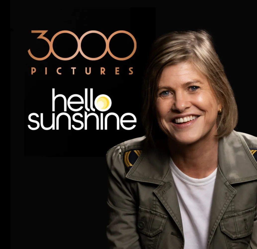 Clare Leslie Hall - 3000 pictures Hello sunshine.