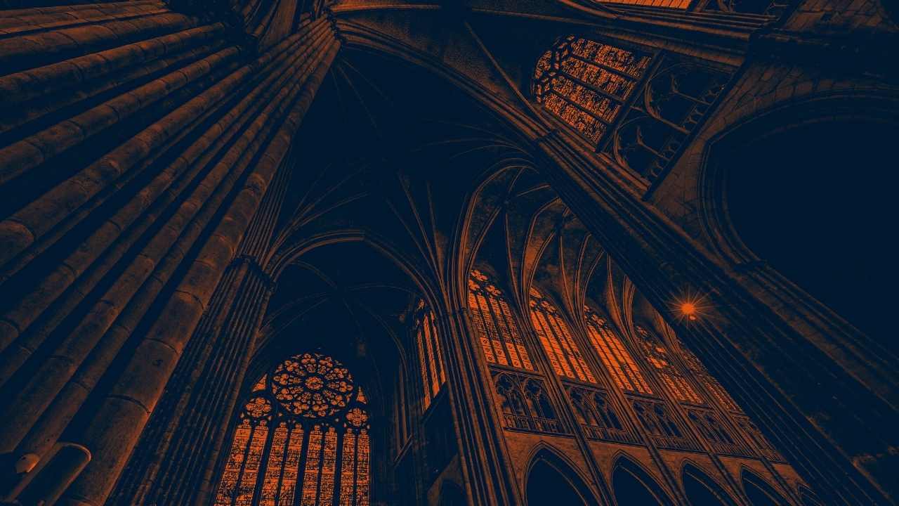 weave a gothic tale with hints of romance like the love story of with the main character being a doomed bride with a family curse