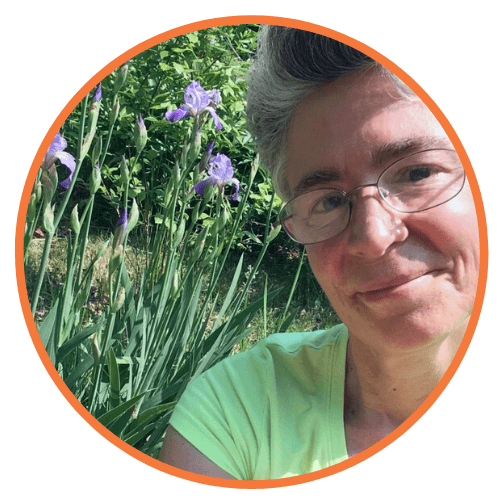Headshot of Katy writing course reviews